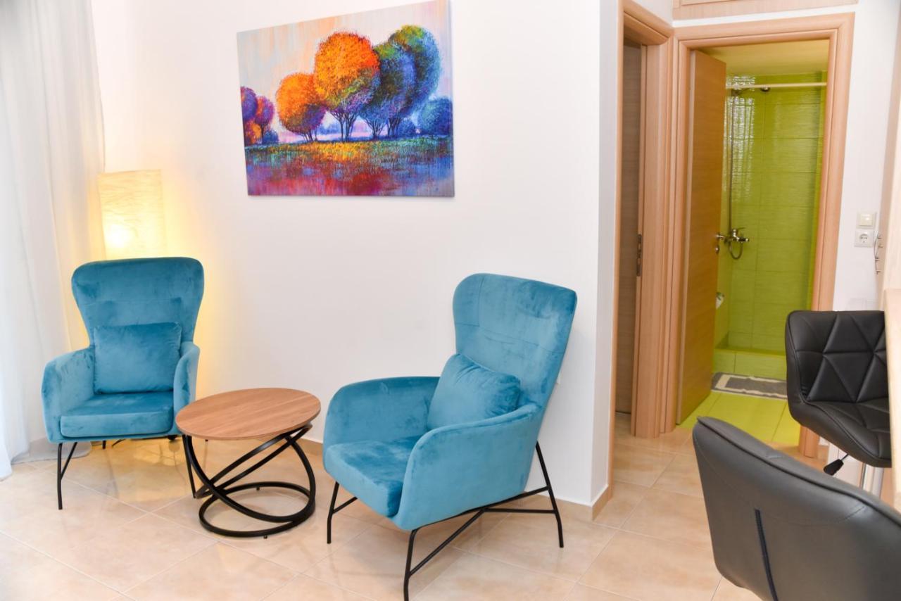 C&M Apartments Каламата Екстериор снимка